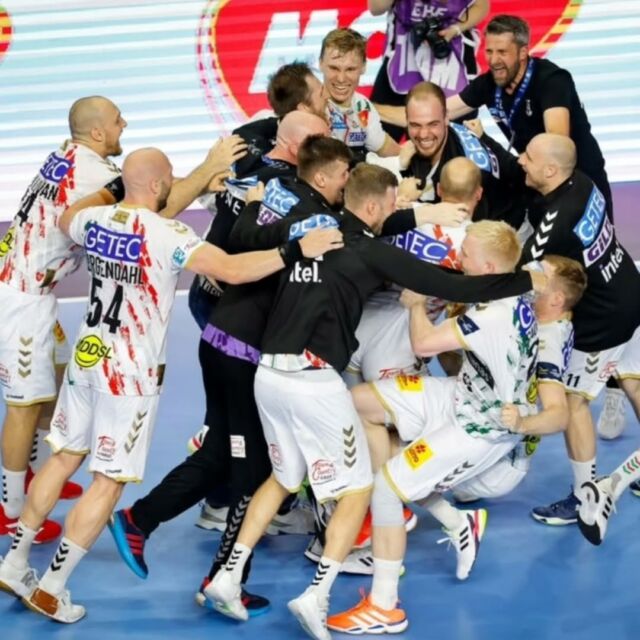 ¡Habrá final alemana en la @ehfcl Final4!

📰 El @scmagdeburg y el @fuechse_berlin alcanzan la gran final tras superar al @fcbhandbol y al @hbcnantes en semifinales.

📊 La última final alemana la disputaron el THW Kiel y el SG Flensburg en 2013.

--

📷 Magdeburg / Berlín